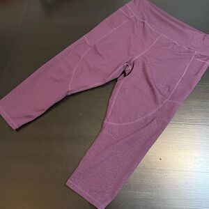 ZYIA Active Purple capri Leggings